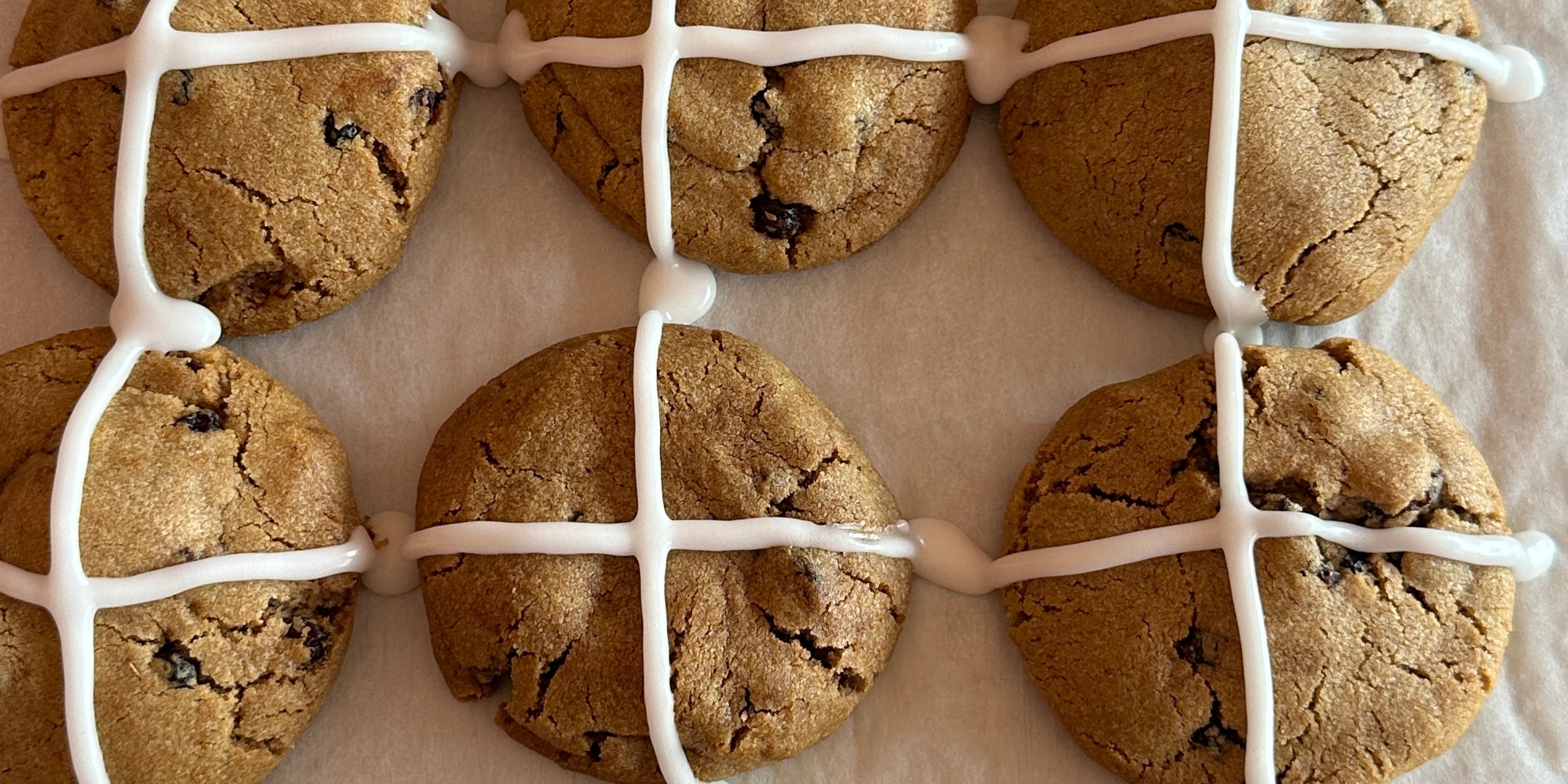 Hot Cross Bun Cookies