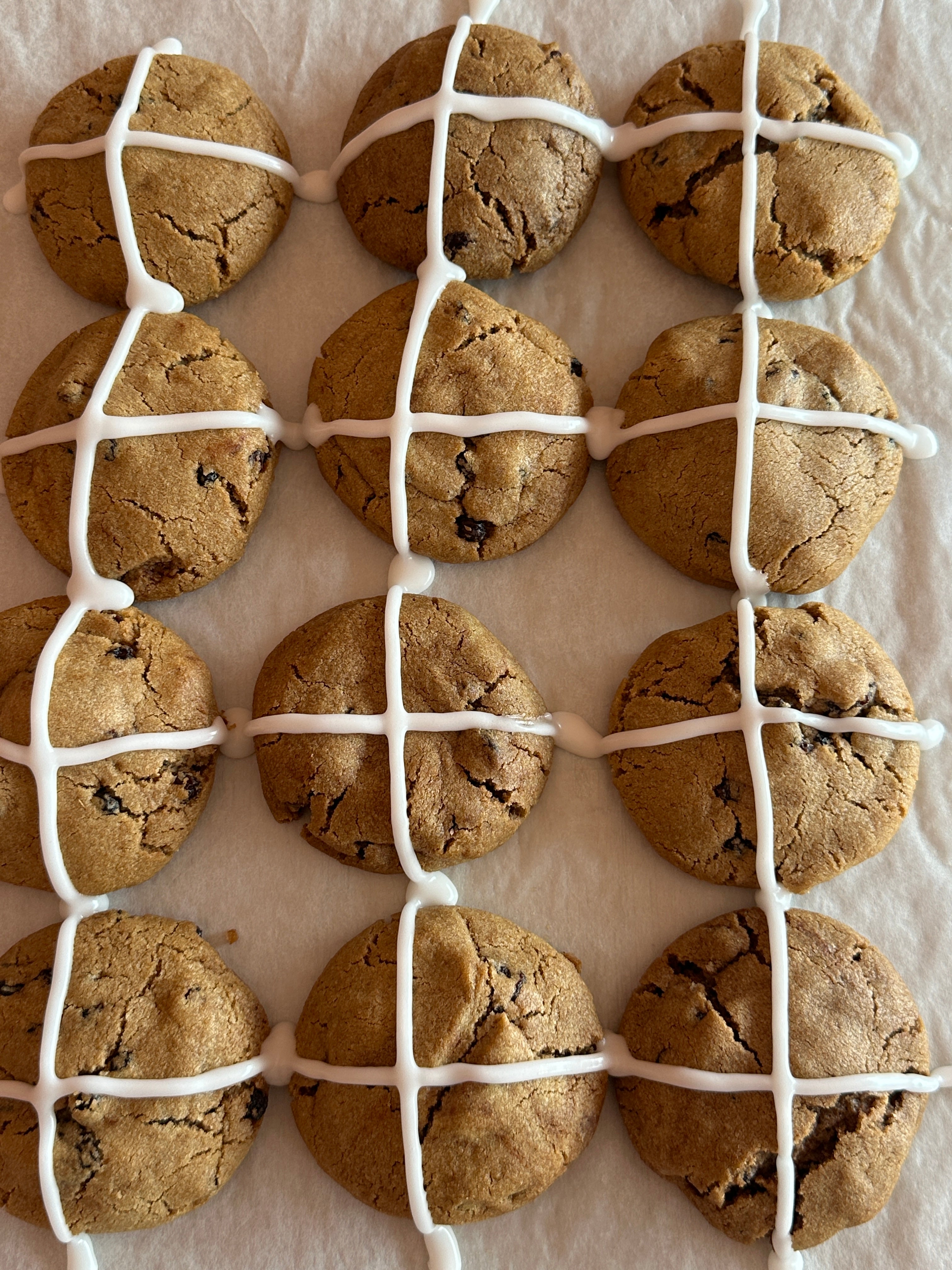 Hot Cross Bun Cookies